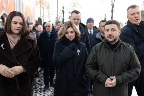 Война, 25 января. Зеленский обратился к беларусам: «Вас не сотрут» и опубликовал фото с Тихановской. РФ впервые ударила управляемыми через Starlink «шахедами»